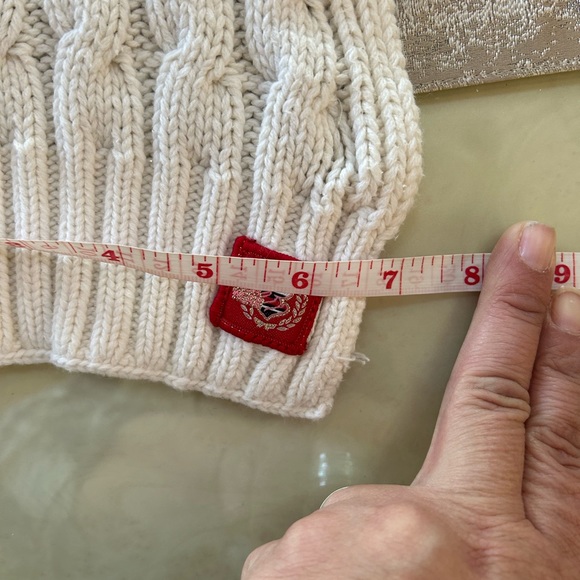 Rocawear Girl’s Scarf - Picture 8 of 9